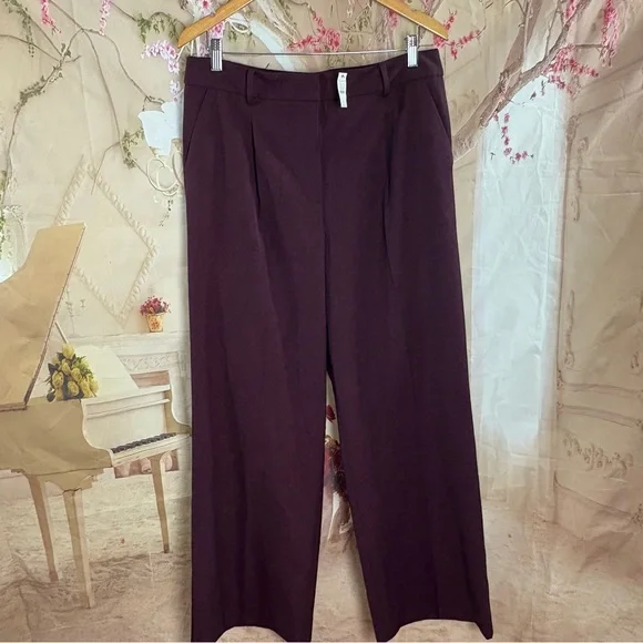 NEW Talbots TALBOTS WESTON PANTS in Deep Burgundy - Picture 2 of 9
